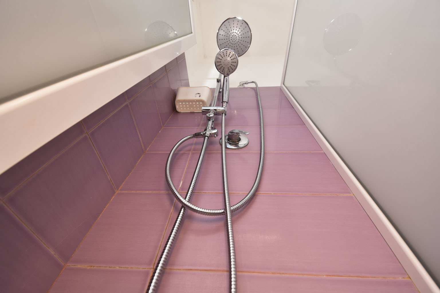 Bagno privato con doccia